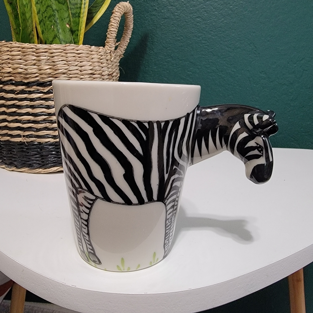 Homee 3D Zebra Mug
